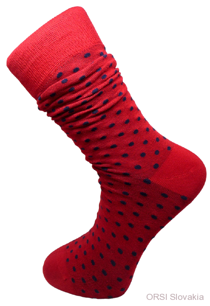 Ponožky červené s modrými bodkami